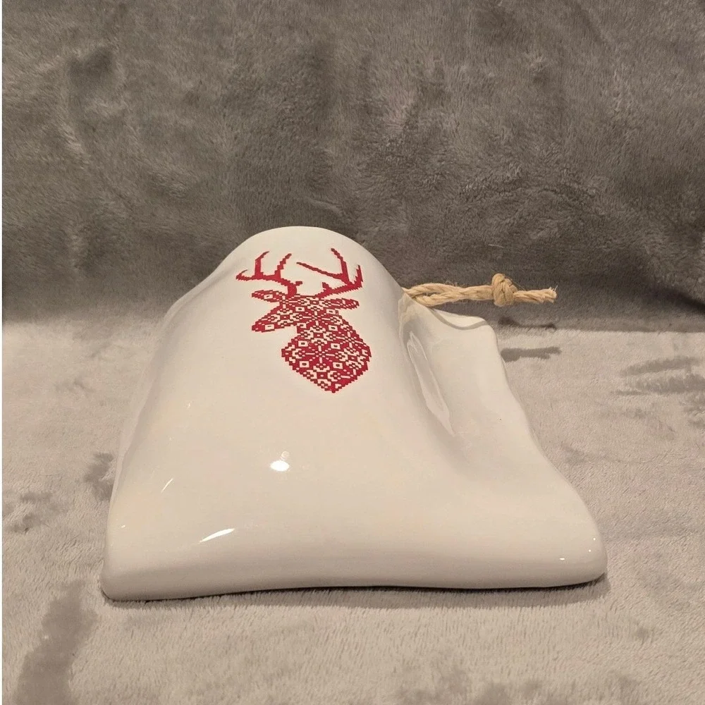 White Ceramic Reindeer Wall Pocket Vase Red Cross Stitch Deer Holiday Decor 15